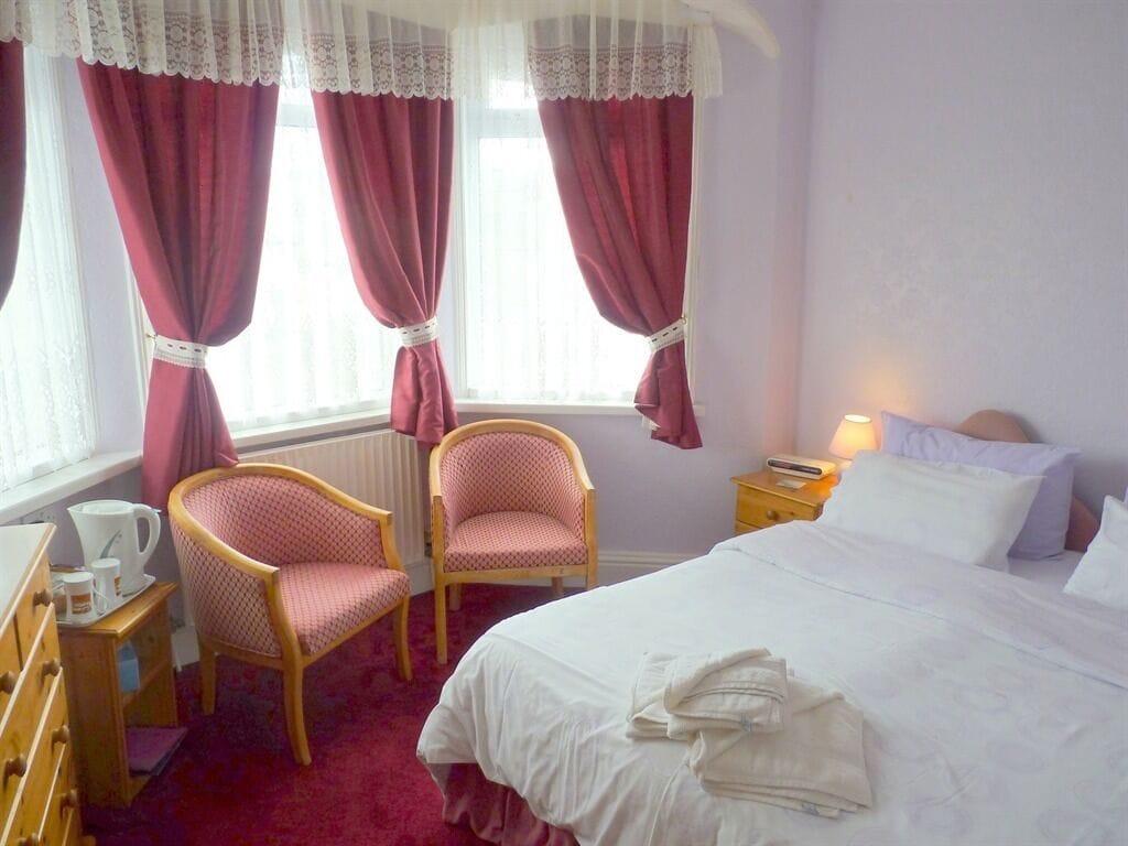 Arendale Hotel Blackpool Exterior photo